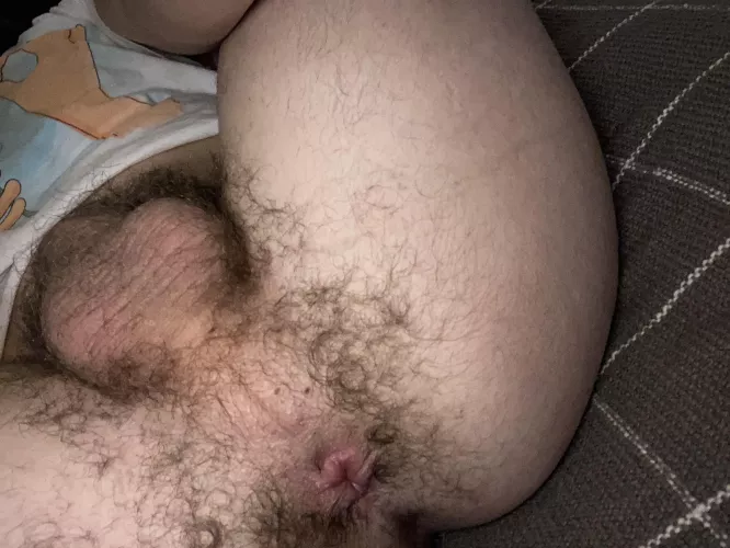 Tight hole, very sore [19M] by boxfullo