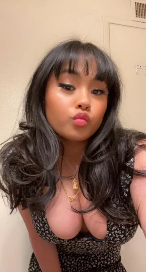 Time for a night out together 😘 by arimomoo