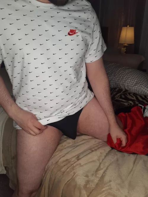 Time to climb in bed. by Phlox33