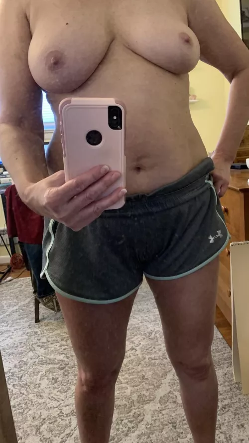 Time to make breakfast 🍳 how do you like your eggs? by Icy-Yogurtcloset-871