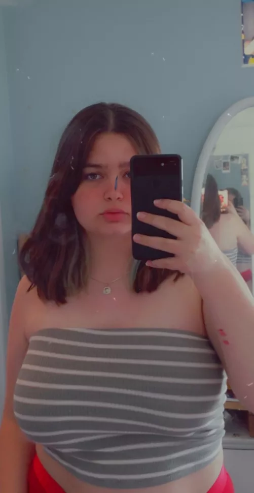 time to sunbathe a little! by Starmoe_idb