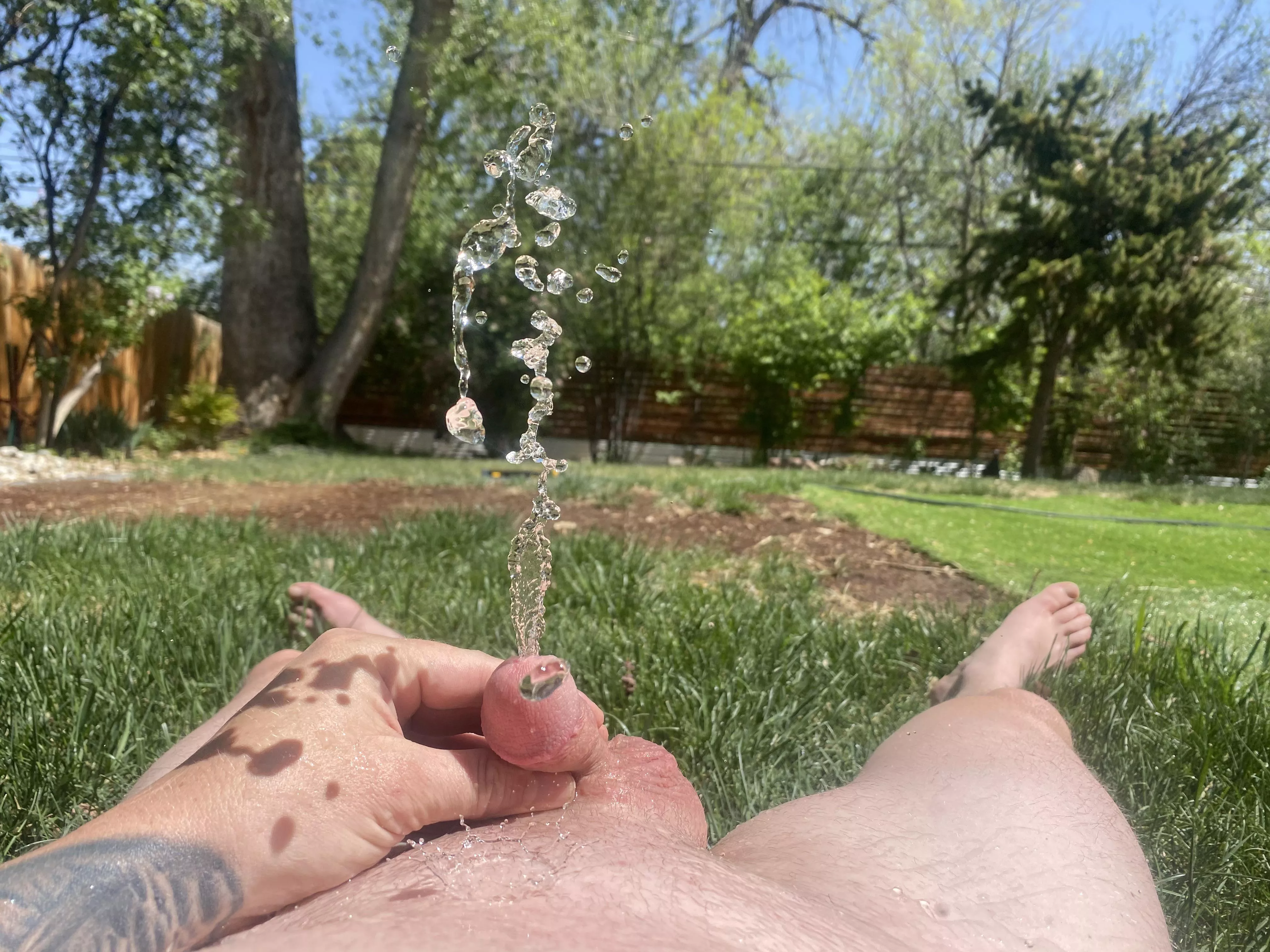 Tis the season for pissing on myself outside posted by cummingtoo