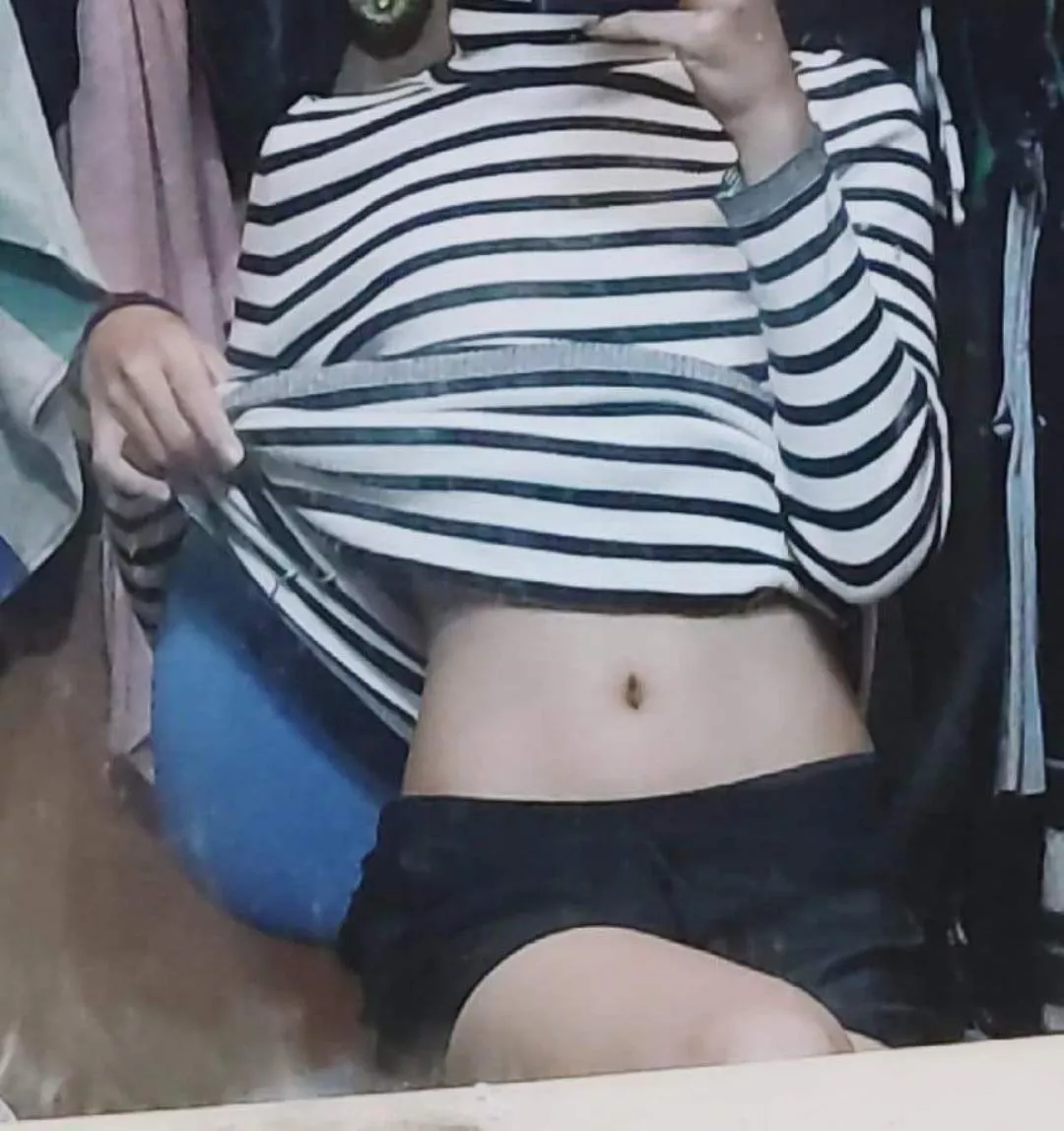 title posted by grammyoncrack