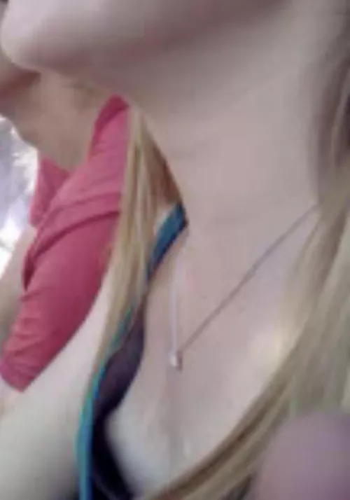 Tits completely visible for everybody 😏 by Captain_Spack_Jarro