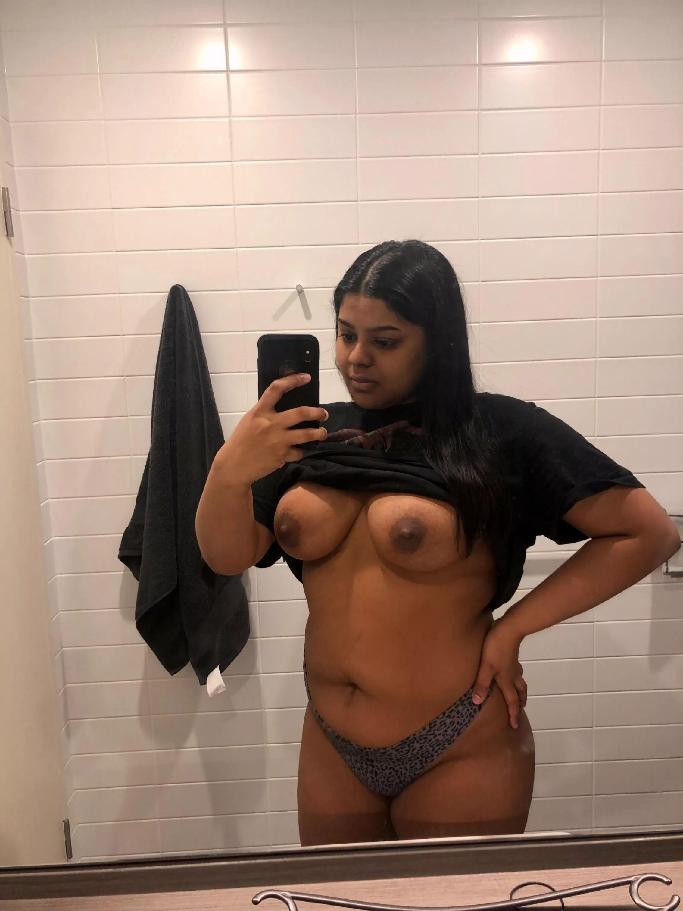 Tits out Tuesday [F] posted by Agitated_Marzipan_24