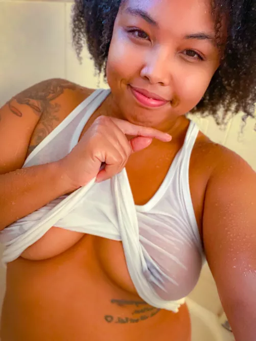 Titties make me smile hehe by rosesgold