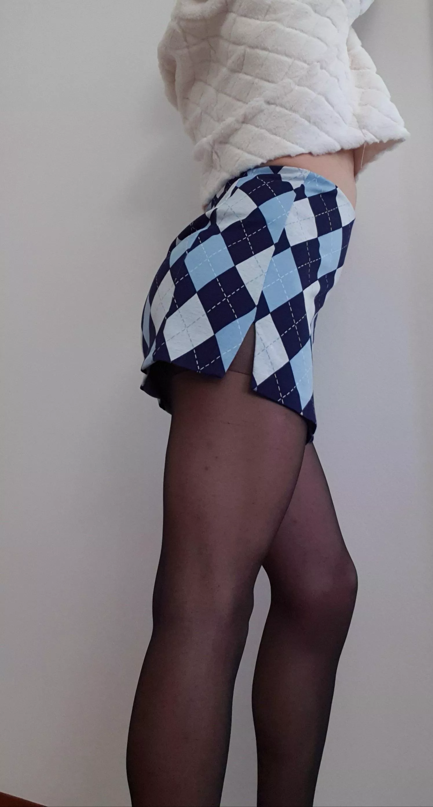 Today I feel bold dressed like this. posted by KaraDelvey