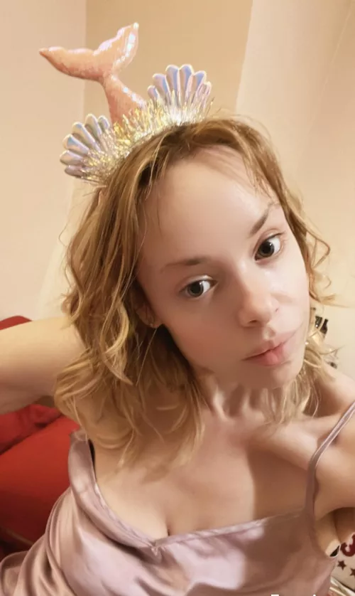 Today I felt a little mermaid 🧜‍♀️ by Simply-Giulia