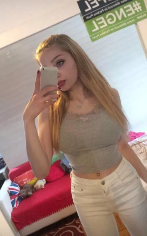 Todays ouftit & mkaeup by dextrousphase