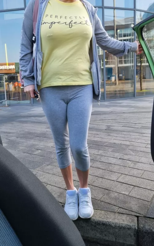 today's work wear. hope to make a good bit in tips ; ) by scottishcouple35