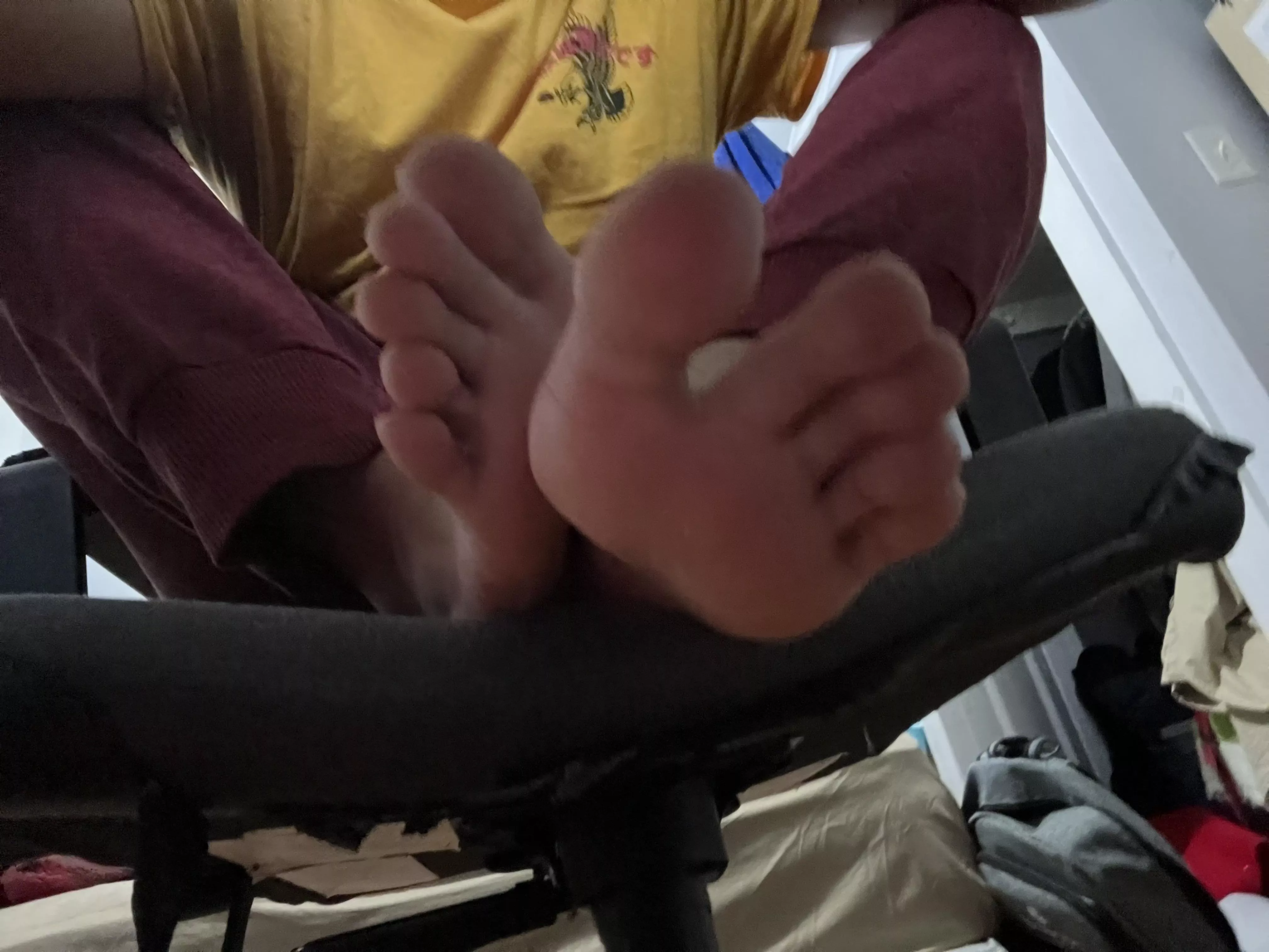 toes in your mouth posted by dice781