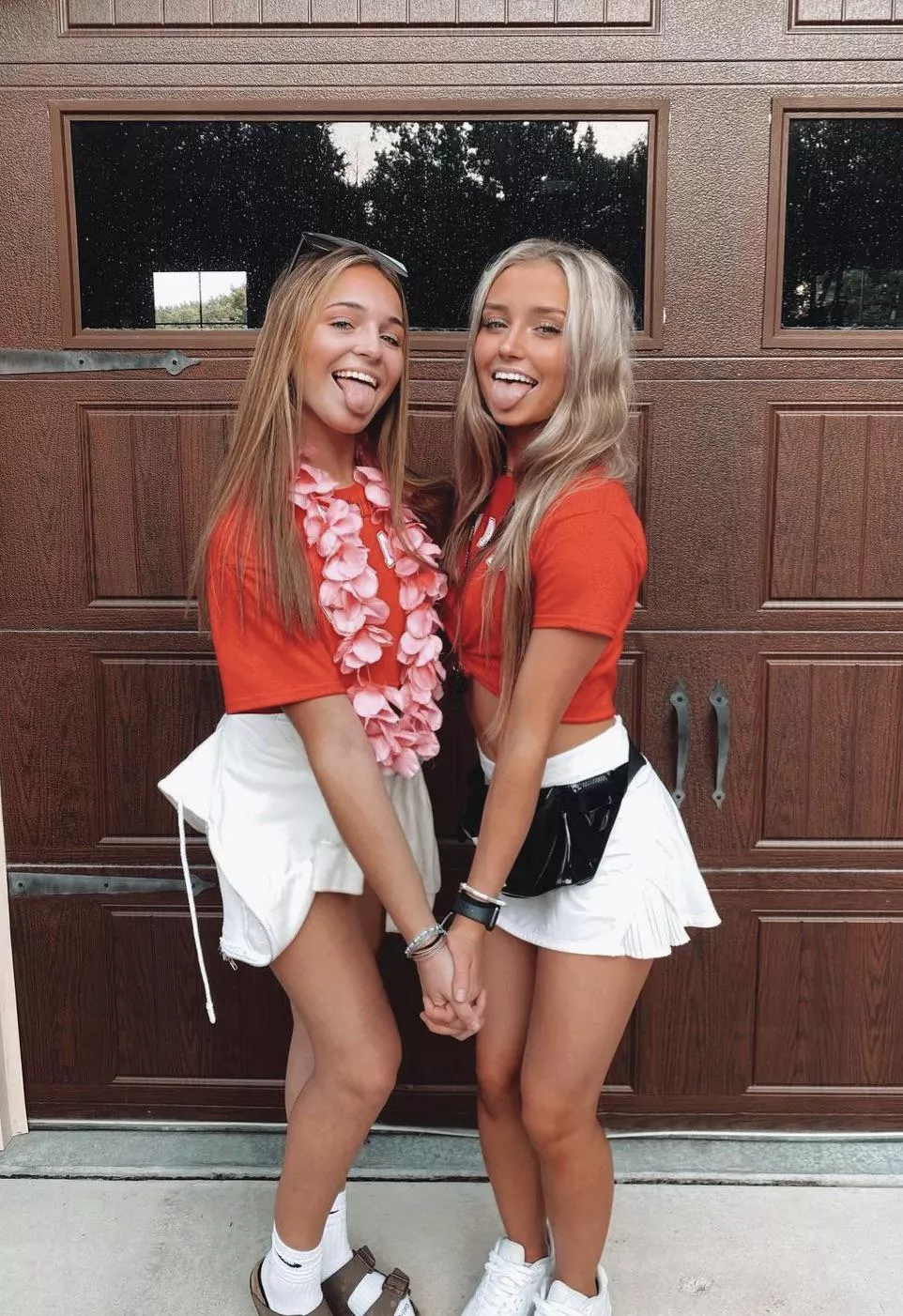 Tongues out 👅 posted by Background_River1201