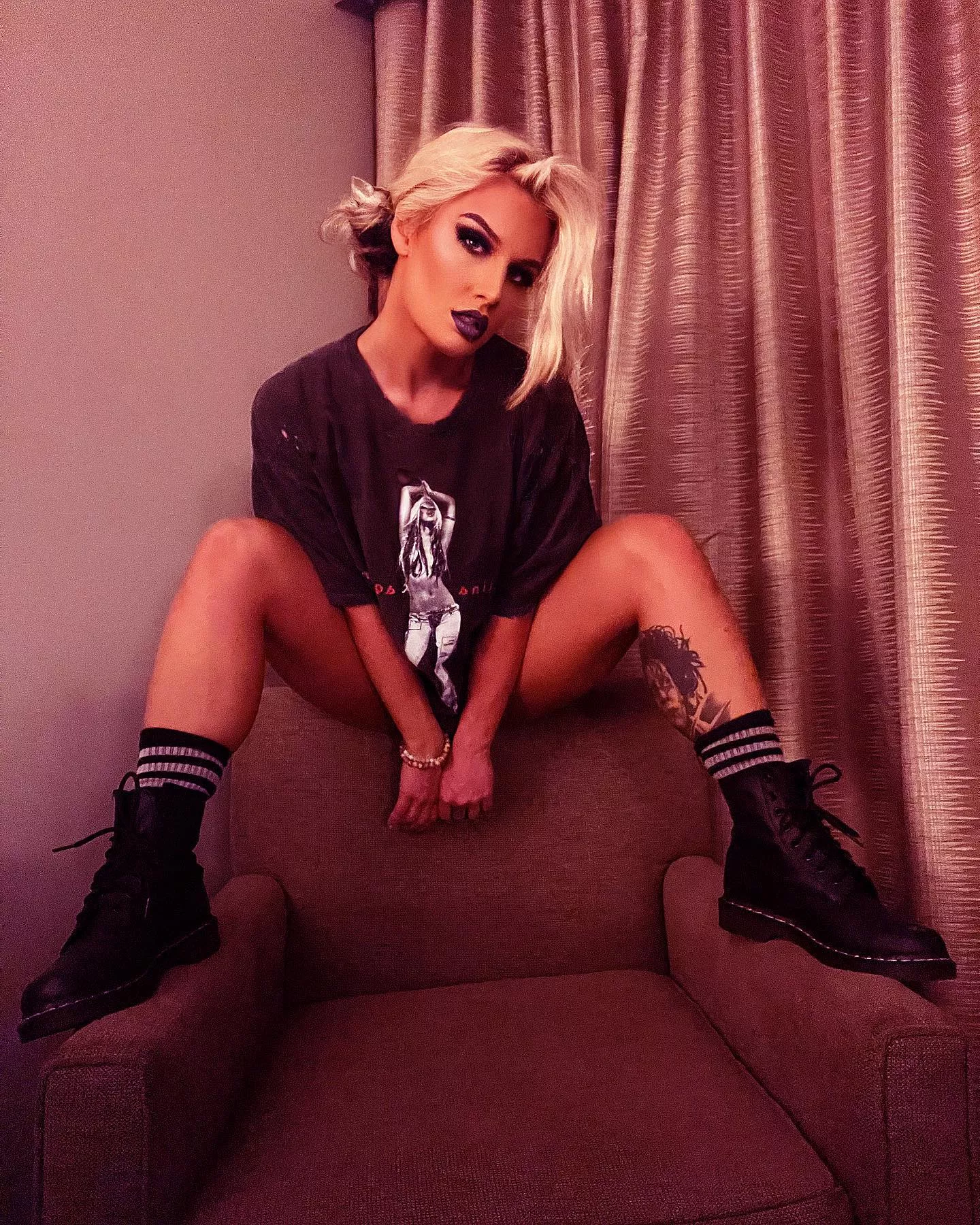 Toni Storm posted by hector_washere