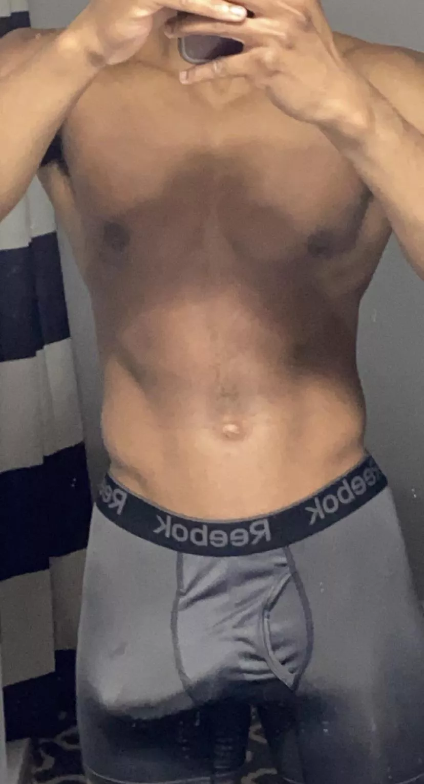 Too big posted by 420d1ck