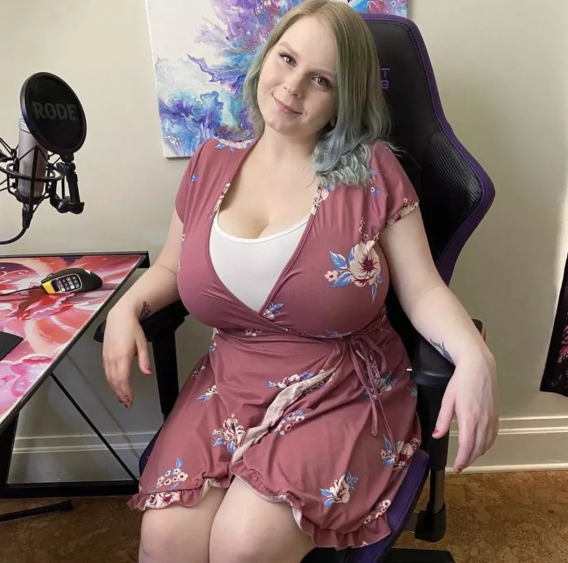 Too Cute For Pod Casts posted by earlofjuggs