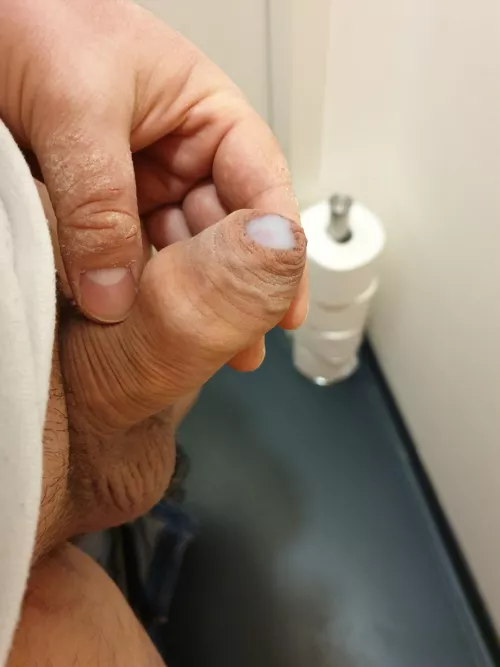 Too long edging by Sechsi-M-Pics