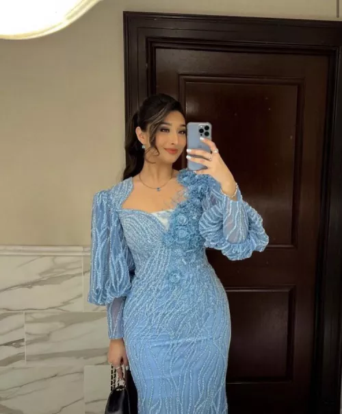 Too much fabric but still tight by blazedarkswrod