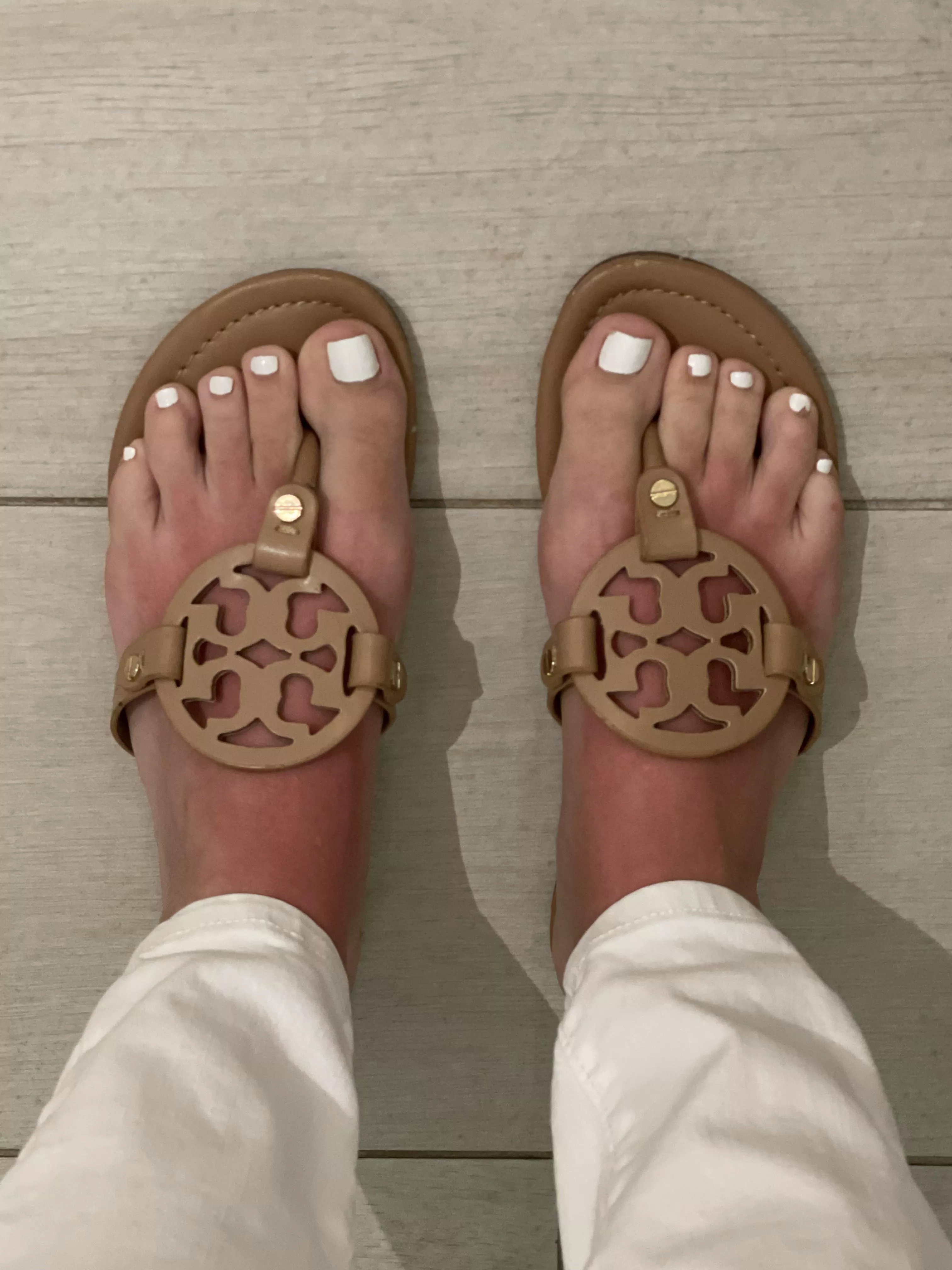 Too much fun in the sun, who wants to rub them for me? posted by Late-Constant1848