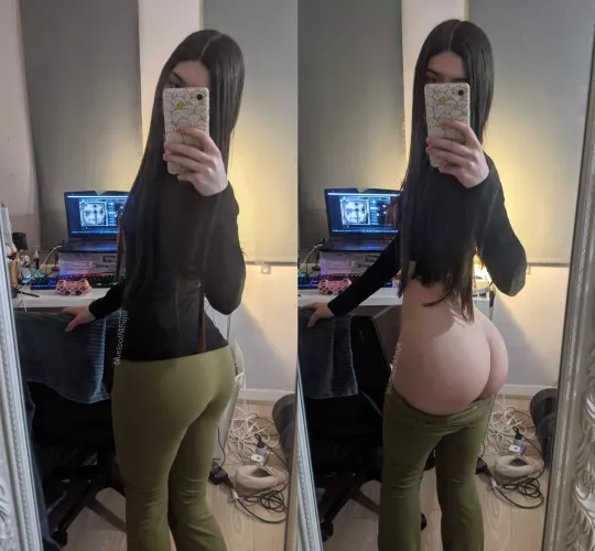 Took a break from playing Zelda to show you my butt by bluetoothkhajiit