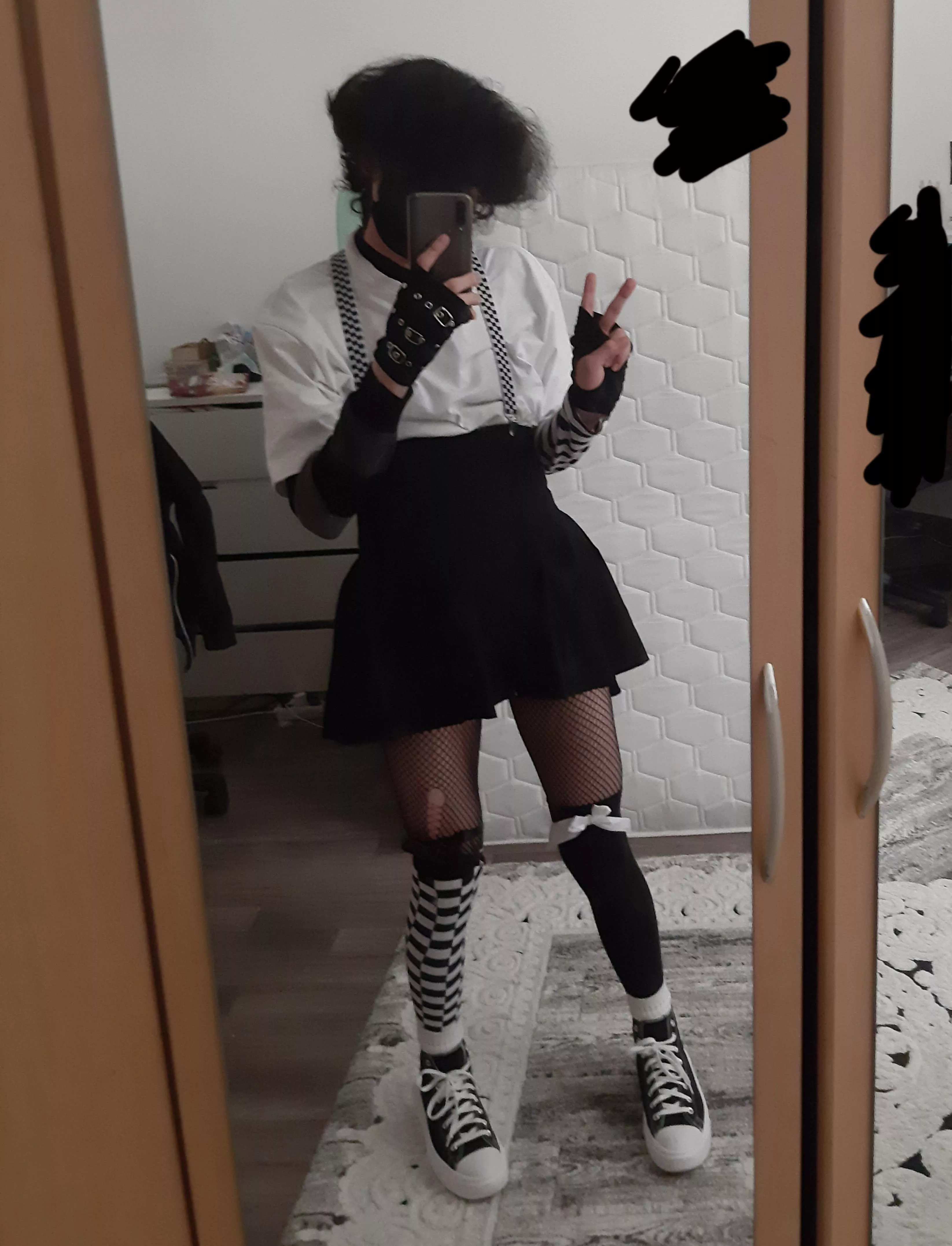 took a while to put on but was so worth it posted by sayuri89