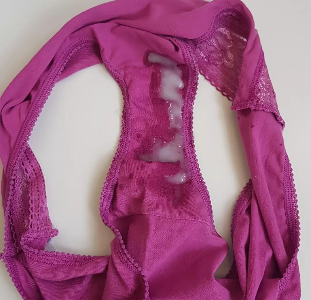 Took pity on my submissive coworker again!! Not much staining from me, but I did leave him a very sweaty, musky pussy scent - lucky guy! posted by Maggie1816