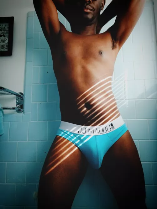 Took some sexy pics this morning by sexyscorpion90