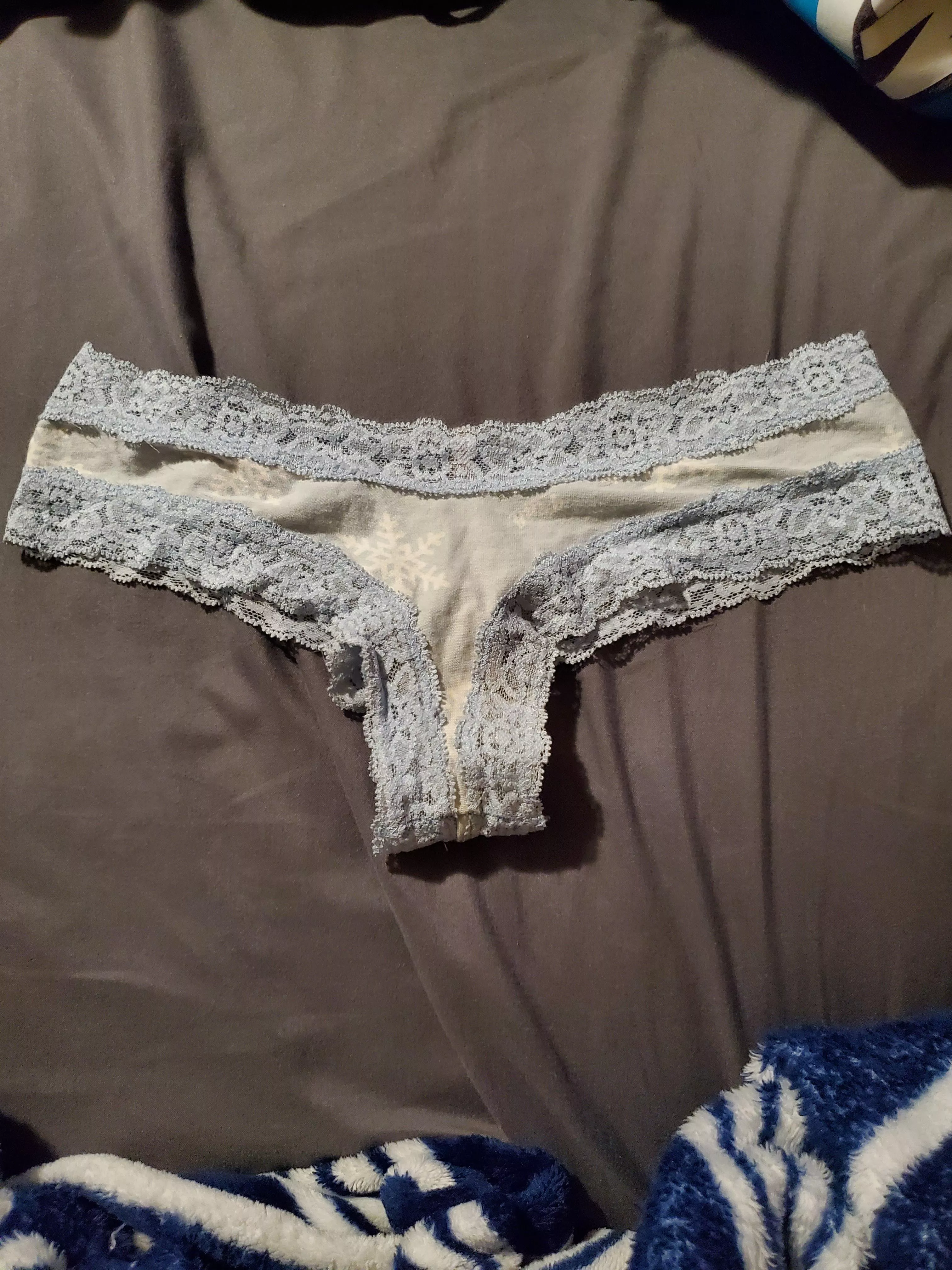 Took these from a really messy room. Chances of the girl noticing?? posted by BigAndy6969
