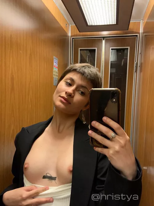 TOP 5,9%⚡️free trial on my VIP onlyfans / 19 y.o. / sexting / video calls / custom content / check comments for more by bearded_hands