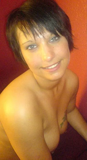 Topless posted by Low-kati23