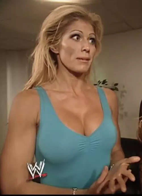 Torrie extra busty by hubbagaf