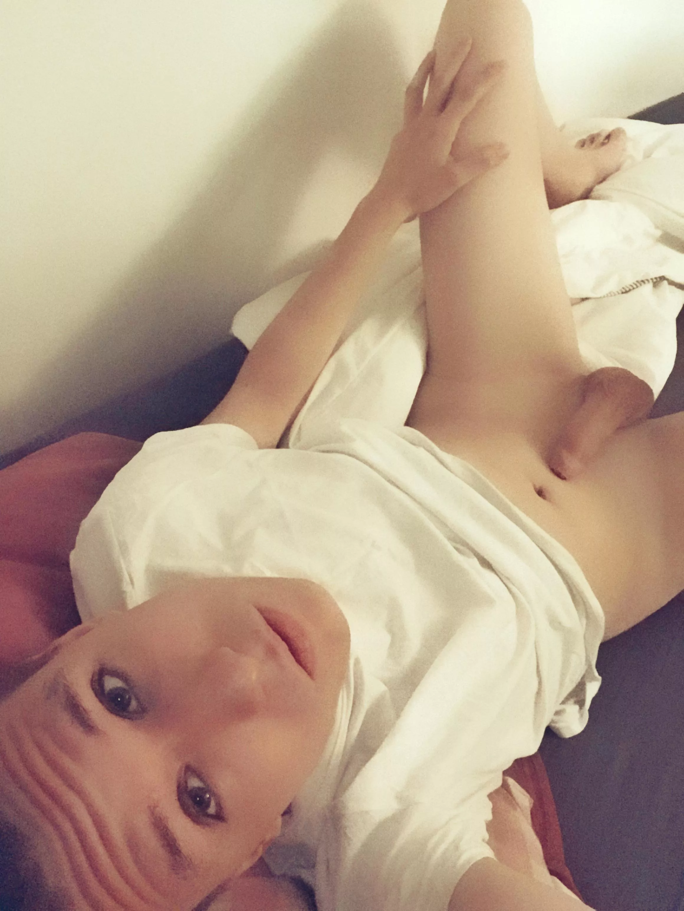 Touch me 🥵 posted by super_duper_sam