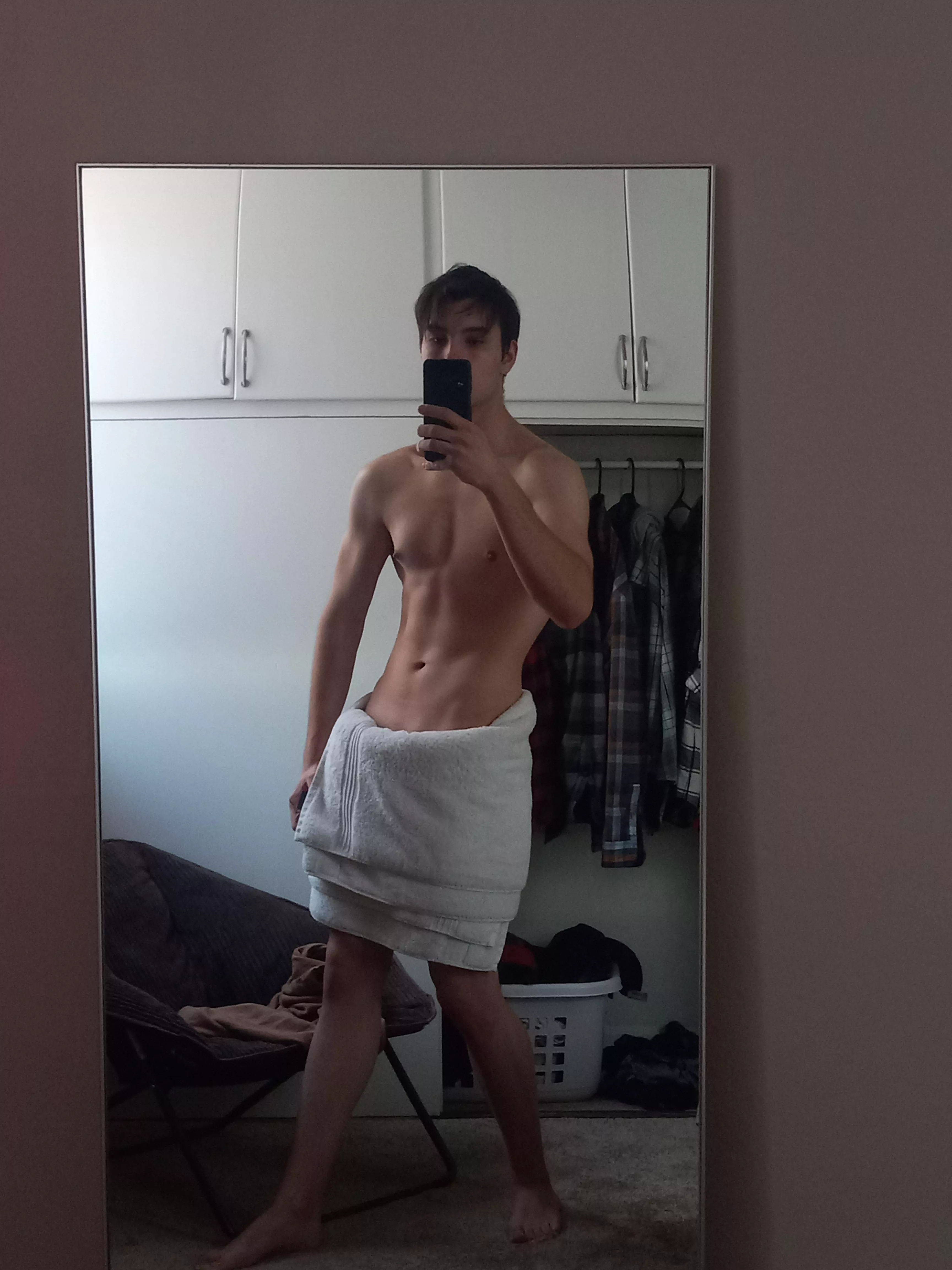 towel on or off? posted by dildoLord963