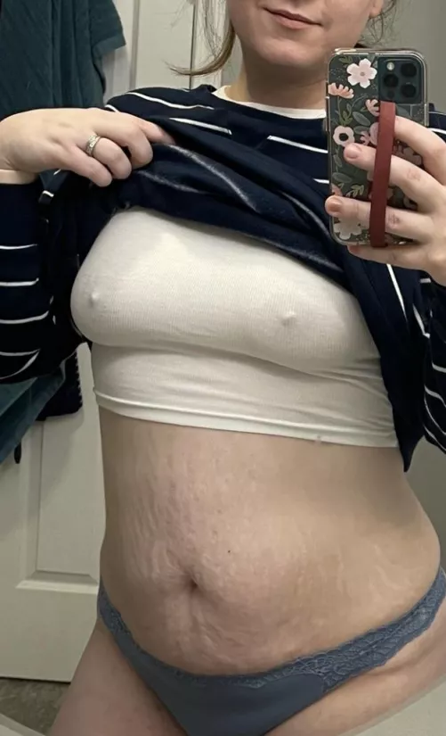 Trading 34F Mombod. Tele FrogShampoo by FrogShampoo