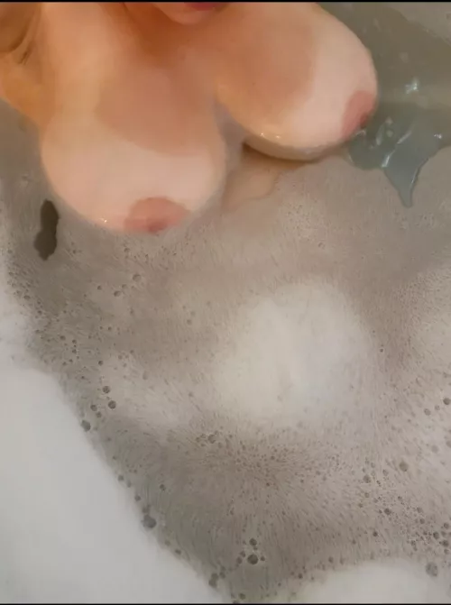 trading busty 30yo wife. send sample to kik puzziliquer. sorry we don't show face. by Tummy_Stix_Champ1969