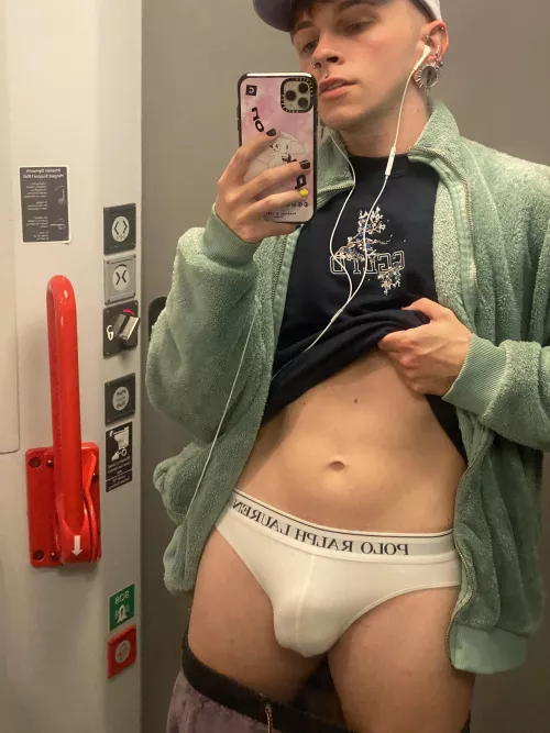 Train bulging 😈 by Infinite-Advisor-986