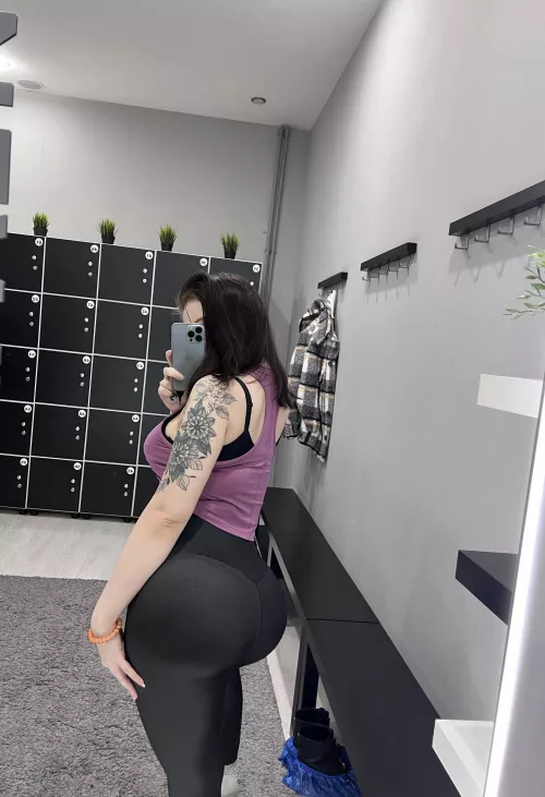 Training time by no_face_babyy