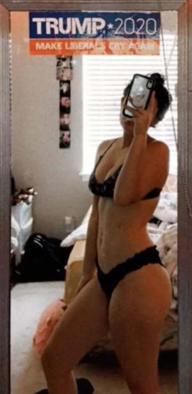 Trib her and send it to me to get more i don’t have nudes posted by maxistheyiu