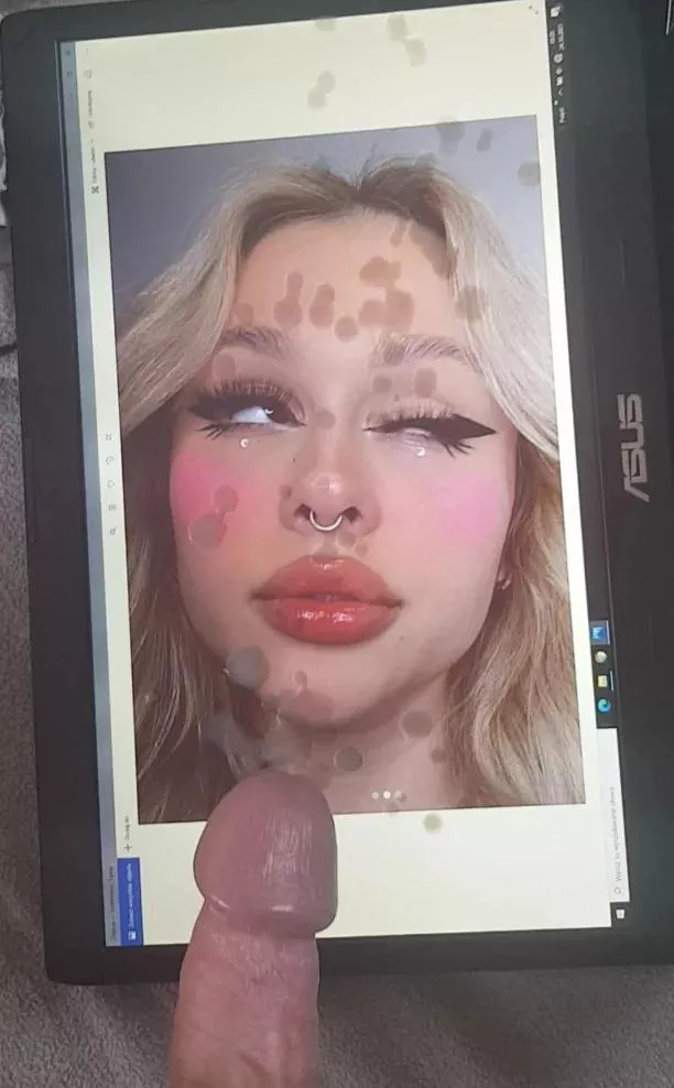 Tribing right now dm me or add me kik maczeta777 posted by PsychologicalFly7254