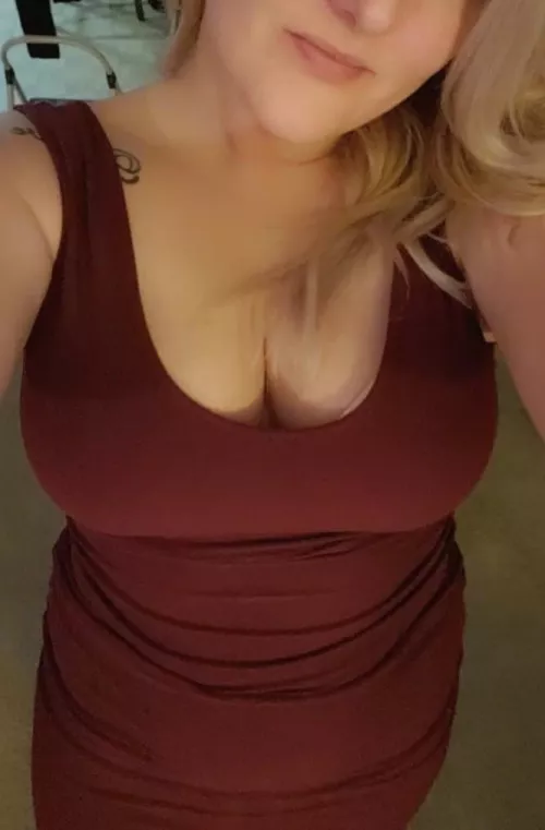 Tribute my sister and her amazing boobs? 😍😬 by Cuckcuckcuck12345