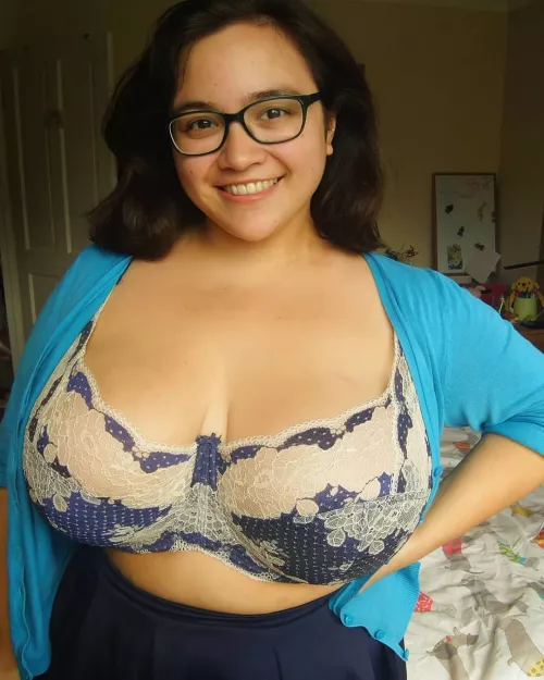 Tribute this pic and send to kik/wickr sploopi for more by yoorqa