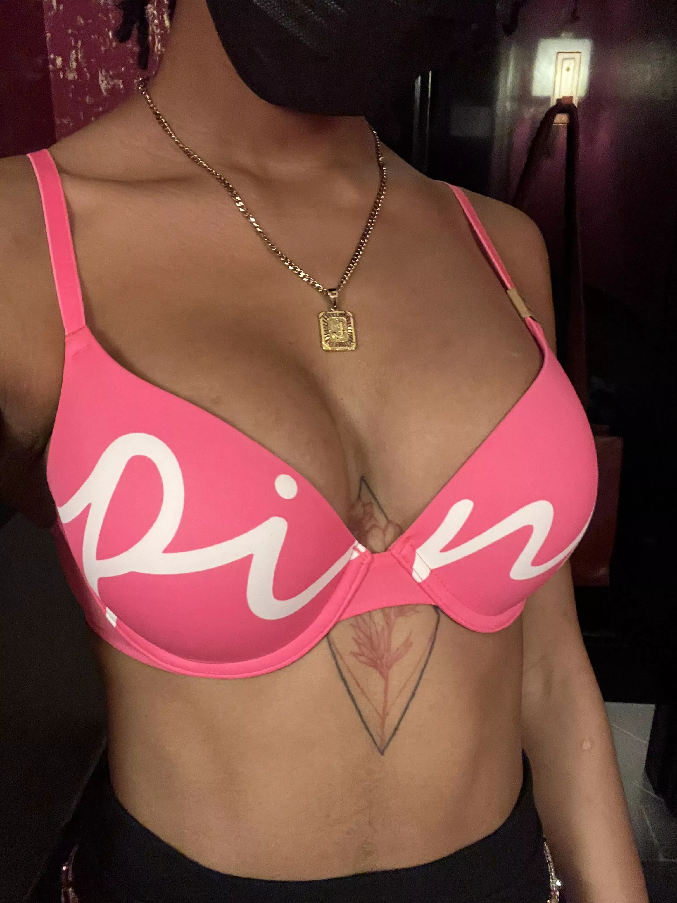 Tried on some more bras today posted by slimgoodii
