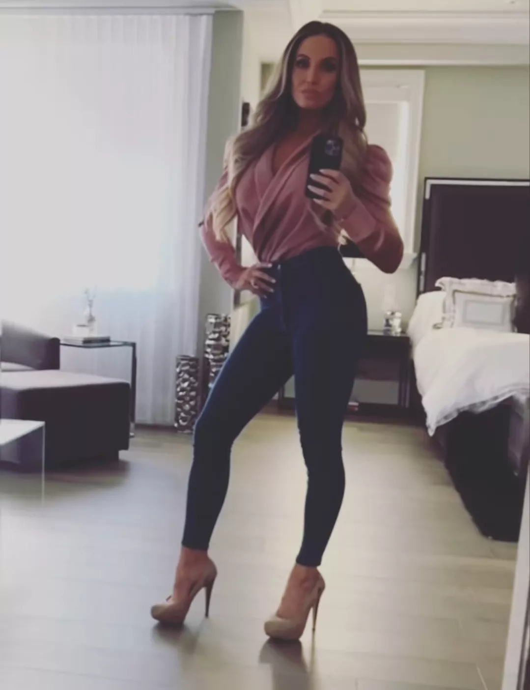 Trish Stratus Milf Vibes posted by prnsaurus