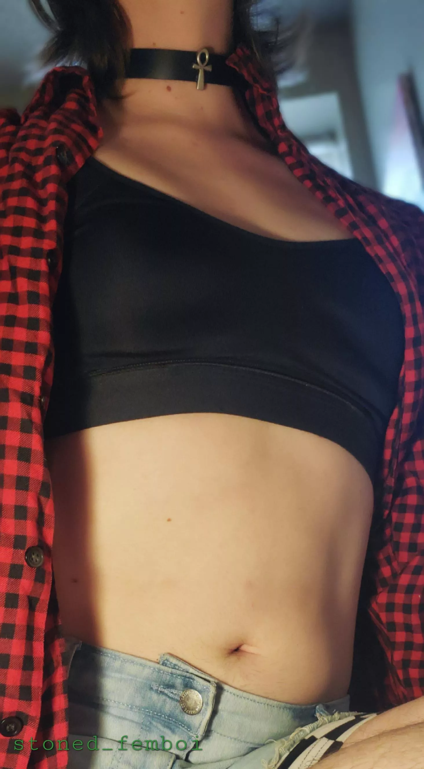 🌻 Trying a cute casual look 😊 posted by stoned_femboi