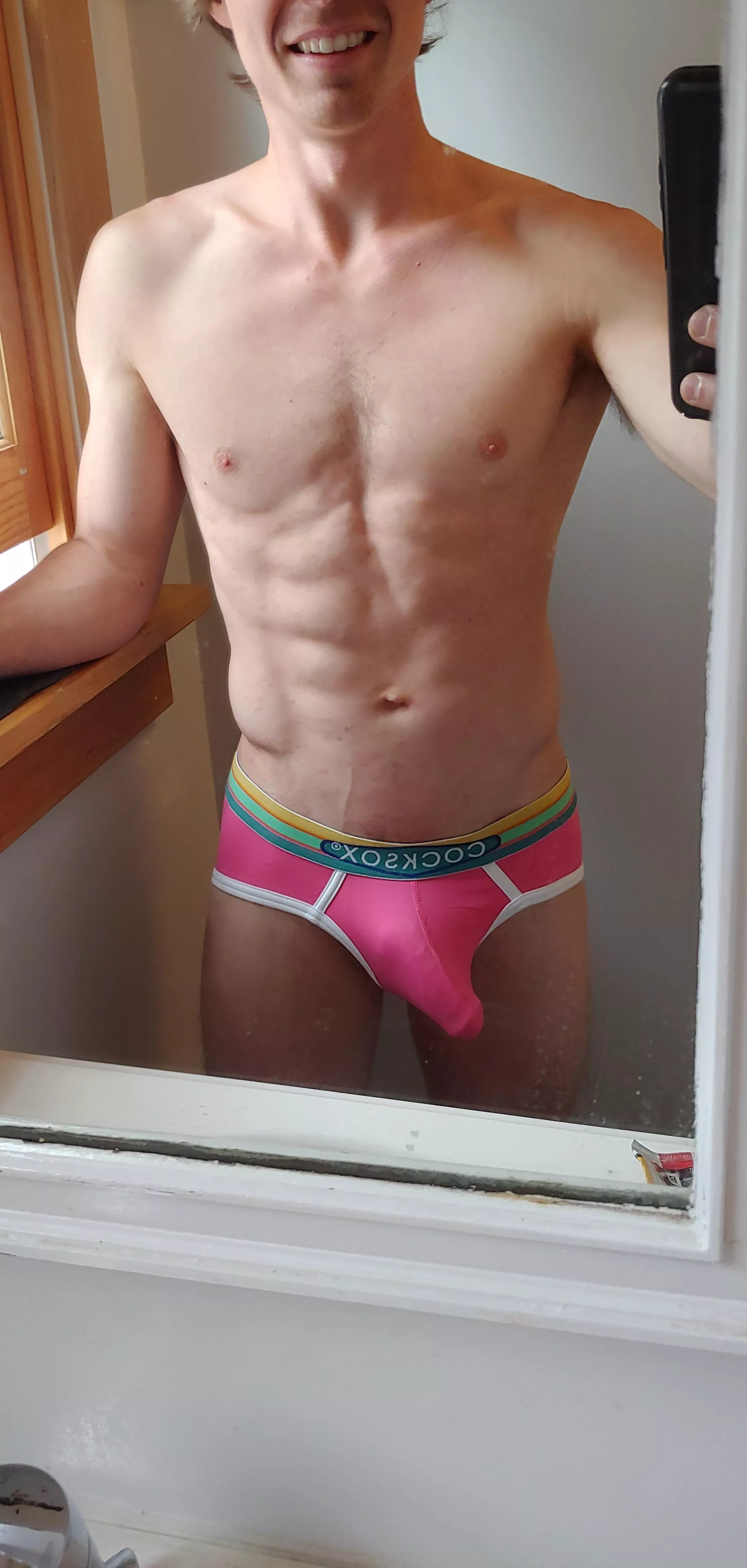 Trying a new cut and color posted by RainyDaysLust