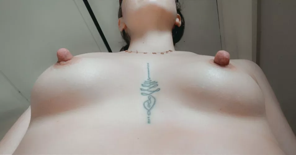 Trying out a different angle, do we like? by itsfall16