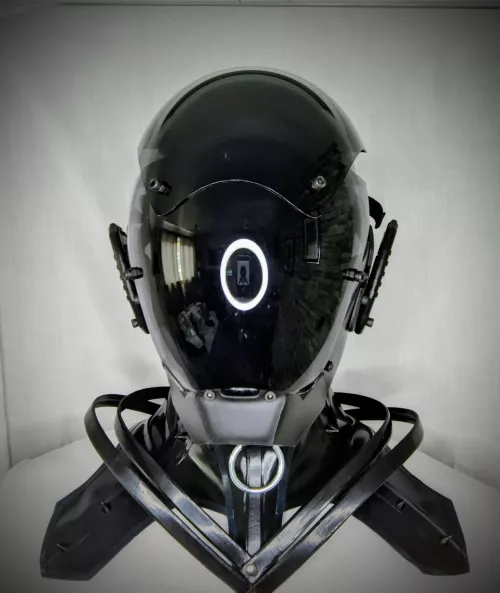 Trying out my new drone mask. by RubberSissy3