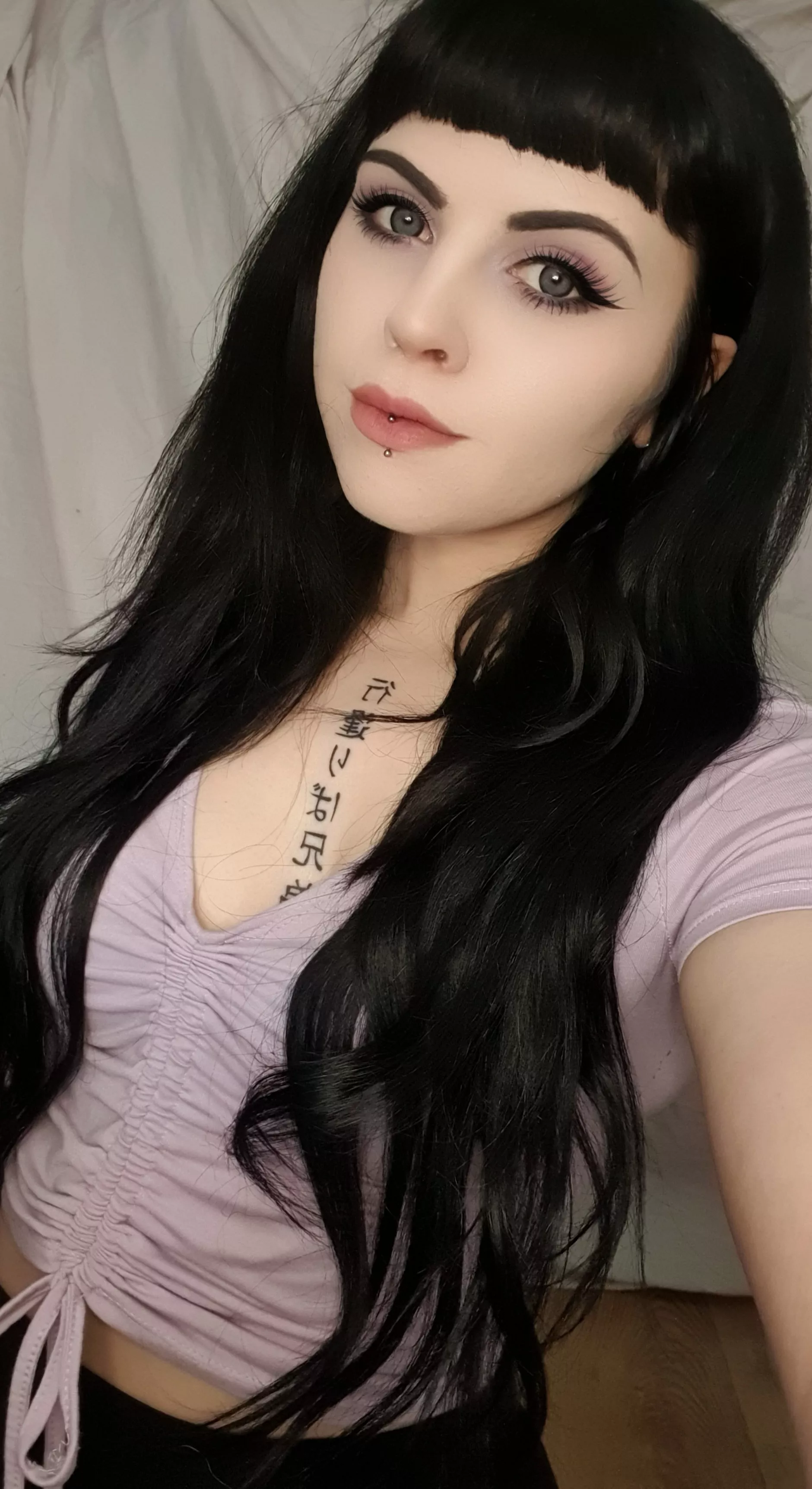 Trying something other than black for once - is lilac my colour?💜 posted by KS_Demonic