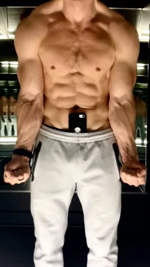 Trying to be fancy with my camera by MuffinManOF