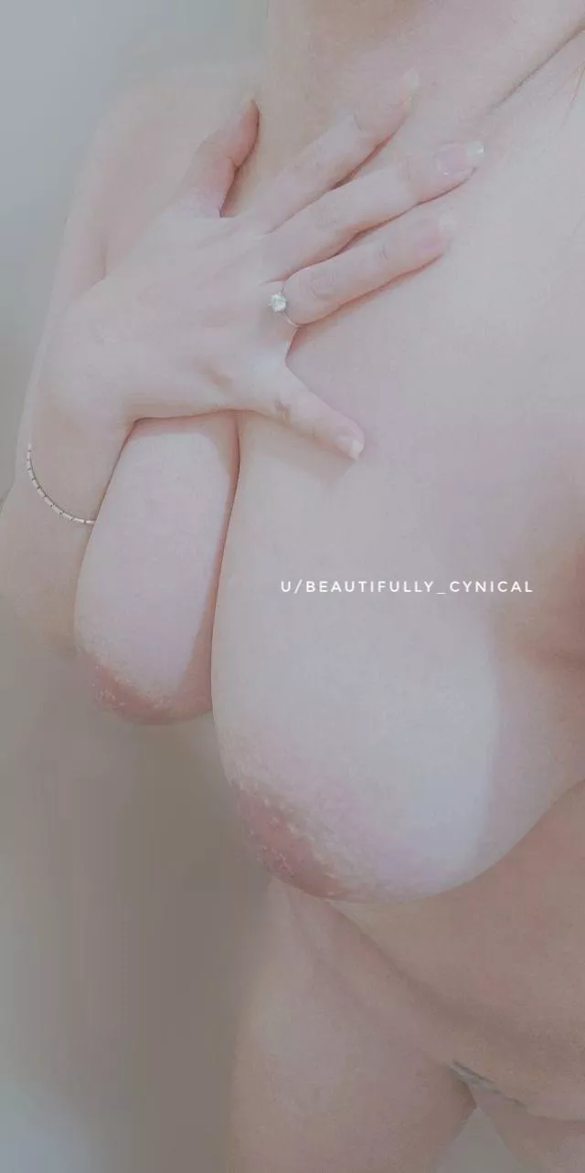 Trying to drown my stress under the shower and (f)orget how tired I am. One more day. Hang in there, self. 💋🚿 posted by Beautifully_Cynical