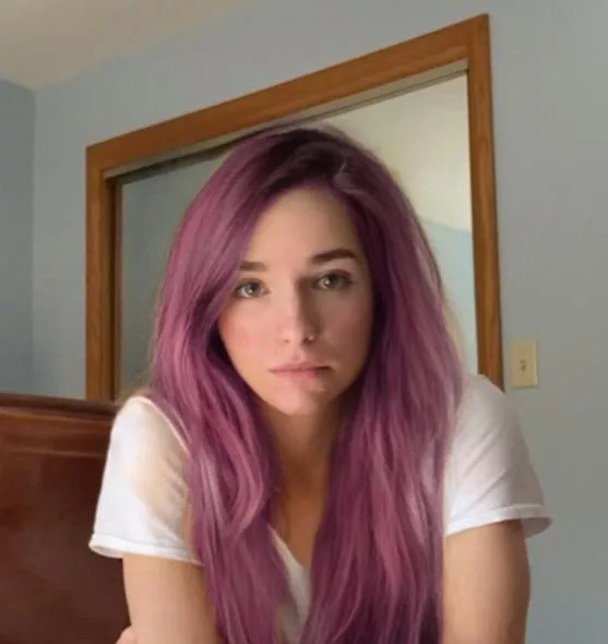 Trying to figure out whether I’d be a cute girl after hormones, was able to do this with FaceApp. Do you think I could pass?? posted by pinksissywannabe